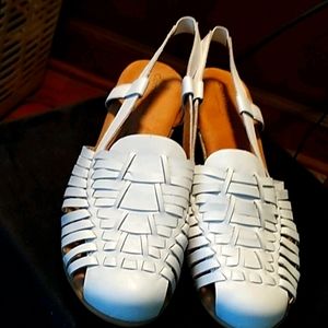 White sandals size 10m